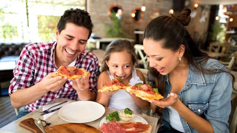 Restaurants fill up faster for Mother’s Day