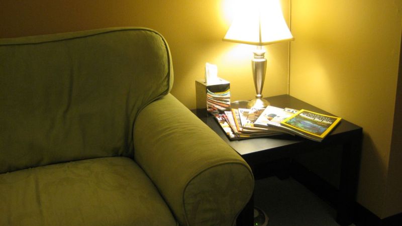 Keeping quiet in waiting rooms