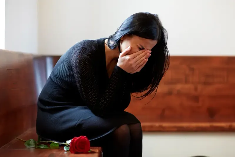 Women often grieve early—men delay the pain