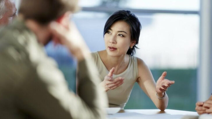 Unintentional Intellect Underminers: 17 Ways Women Accidentally Appear Less Intelligent