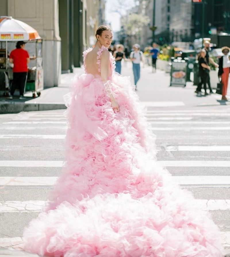 Non-White Gowns Becoming More Common