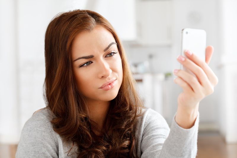 Accepting dating apps as the new norm without real connection
