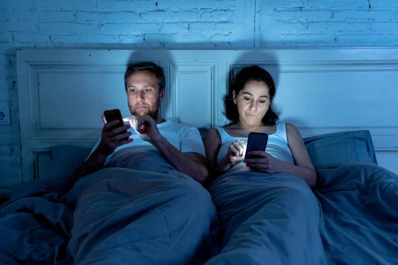 Roommates, Not Lovers