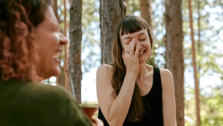 You Keep Calling It A Quirk—These 17 Habits Are Trauma Responses In Disguise
