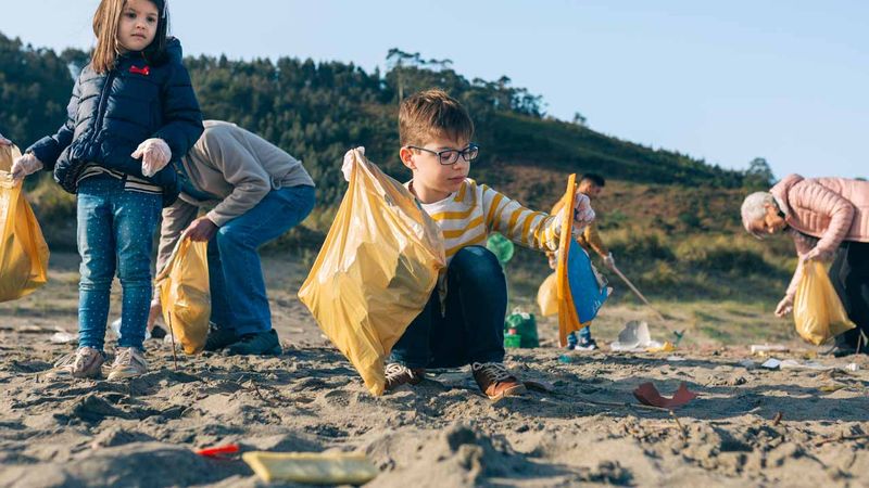 One child doesn’t mean “lonely”—it means focused