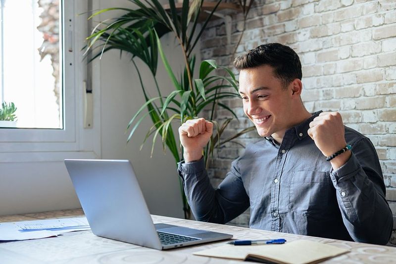 Fixing Your Life Won’t Make Love “Appear”—But It’ll Make You Proud of Yourself