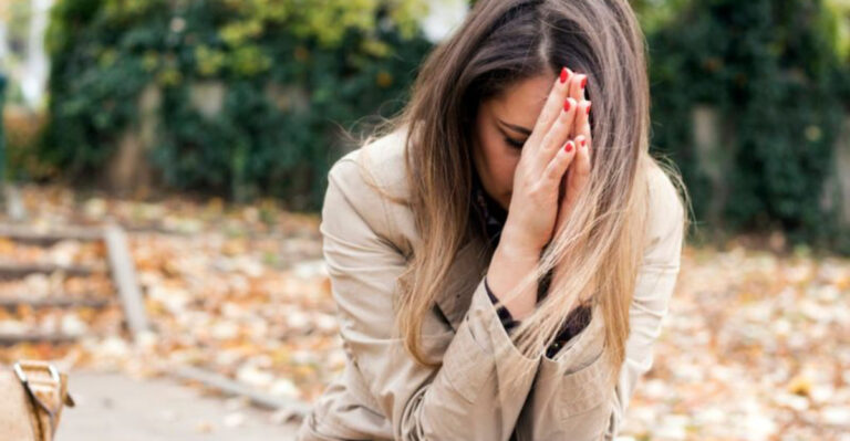 13 Reasons Why Divorce Doesn’t Always Bring Relief, And 5 Mistakes That Make It Even Harder