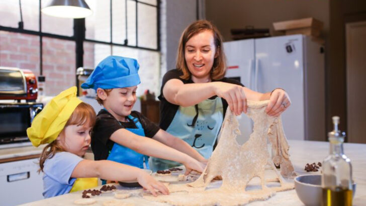 14 Powerful Things Great Parents Do and 18 Mistakes to Avoid at All Costs