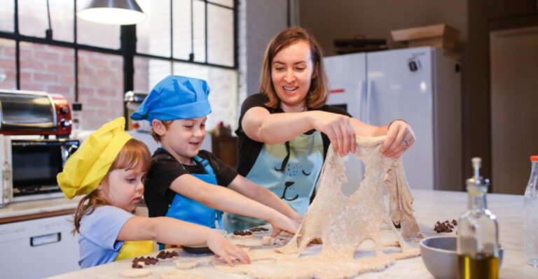 14 Powerful Things Great Parents Do and 18 Mistakes to Avoid at All Costs