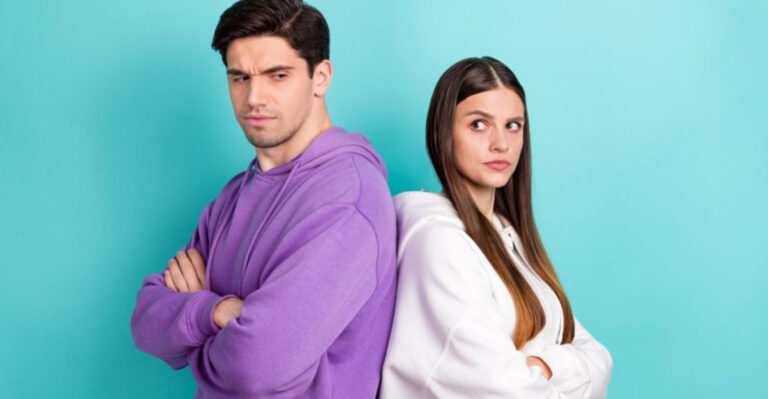 15 False Beliefs That Lead People Into Toxic Relationships And 3 Smarter Ways To Spot Trouble Early