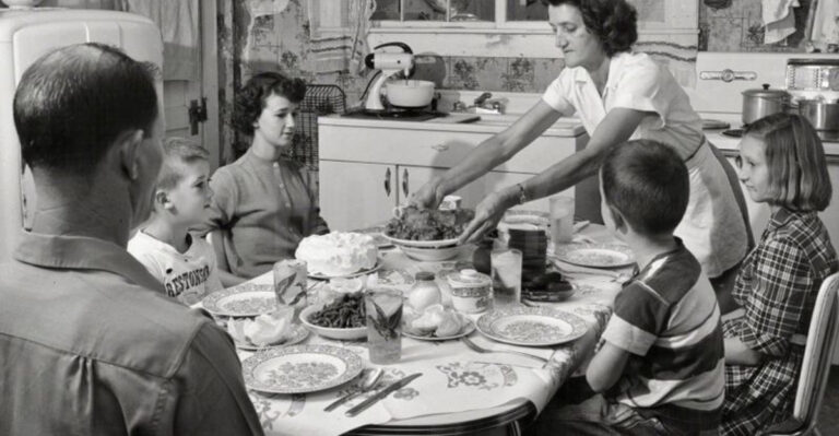 15 Reasons Why Family Life Felt Simpler In The ’50s