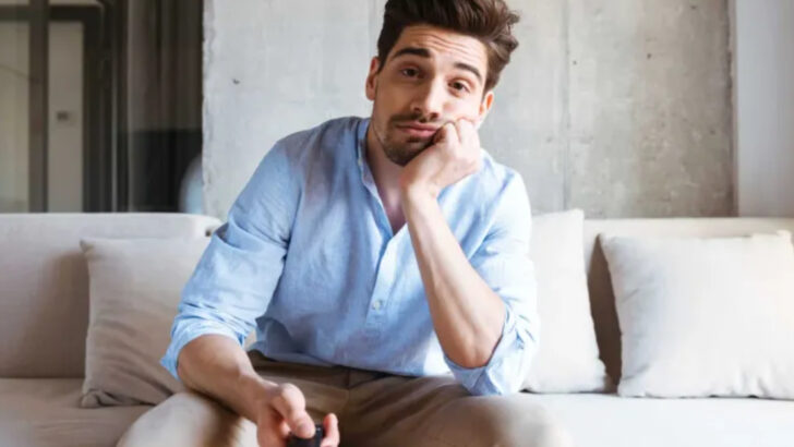 15 Signs Your Husband Is Nice… But Really Boring