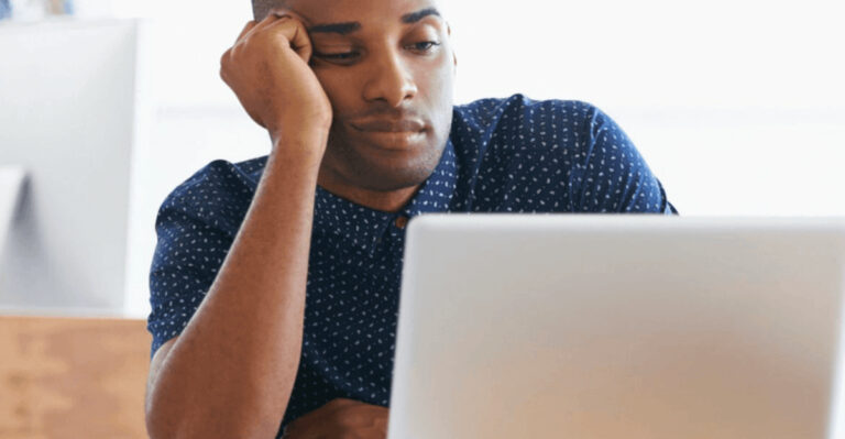 15 Signs You’re Bored Out Of Your Mind & What To Do About It