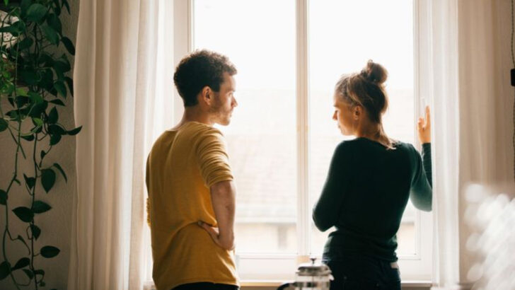 15 Sneaky Things Your Partner Is Doing That Could Cause Your Relationship To Suffer