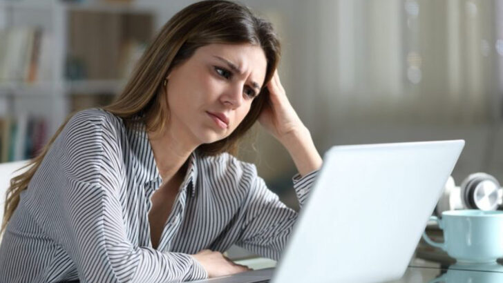 15 Things People With High IQs Pretend to Enjoy, But Secretly Hate