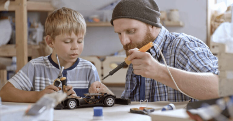 16 Reasons Why Fatherhood Is Good For Men