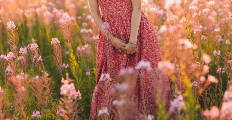 16 Secrets Older Women Know About Loving Themselves That Younger Women Don’t