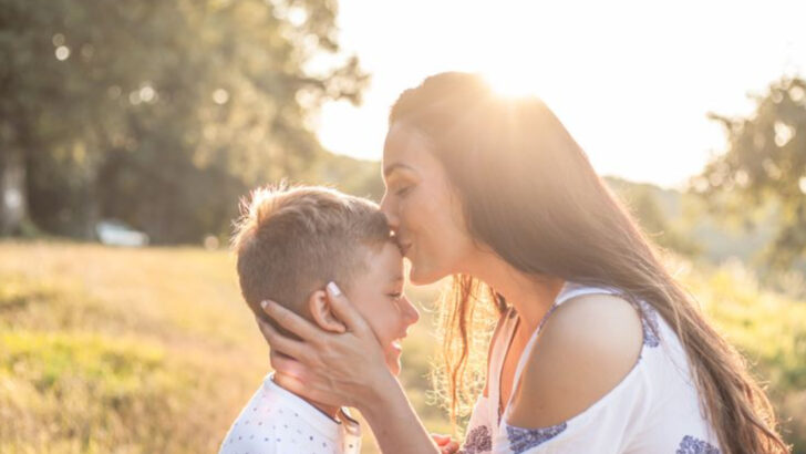 16 Things That Are Way Harder For Parents Of An Only Child