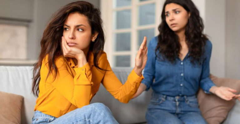 17 Graceful Comebacks For When Someone Rude Insults You