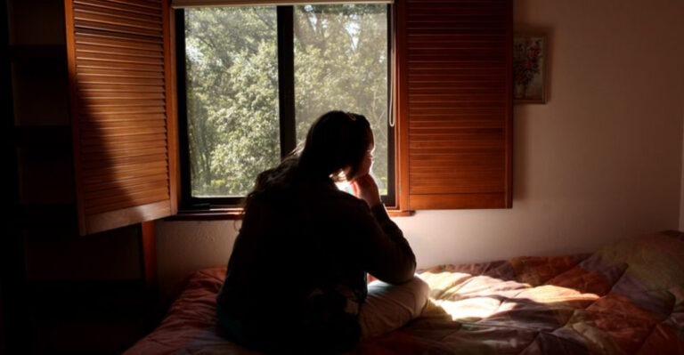 17 Reasons Good Women Stay With Bad Men