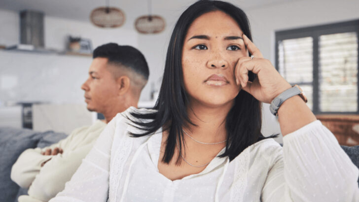 17 Signs Your Partner Doesn’t Deserve You