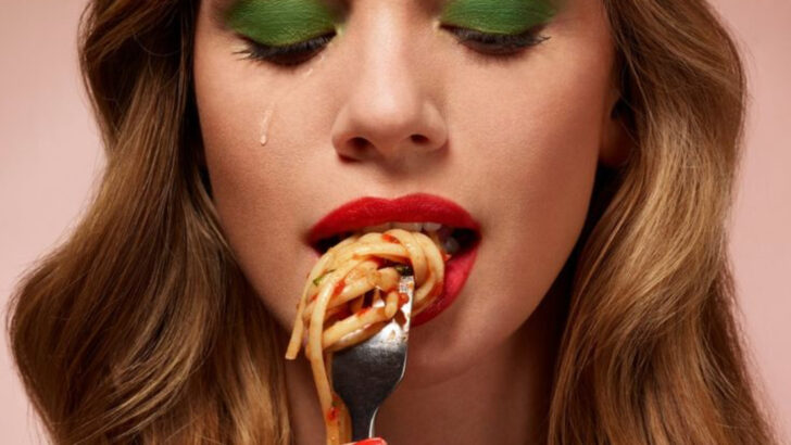 17 Things Women Are Desperate to Do Once They Get Divorced