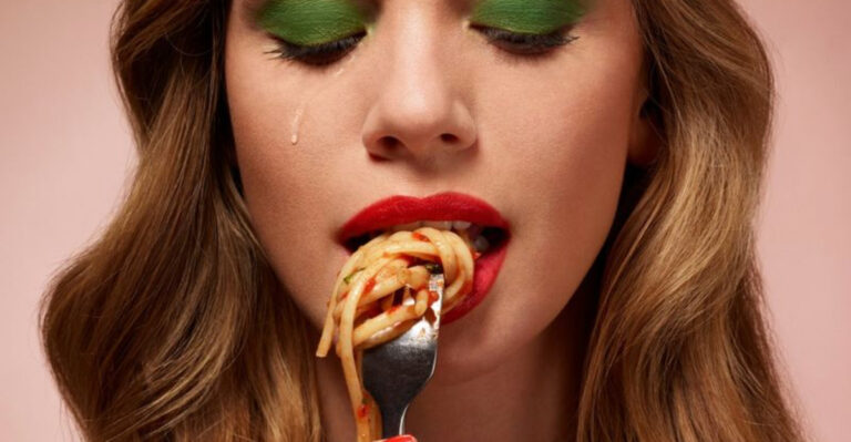 17 Things Women Are Desperate to Do Once They Get Divorced