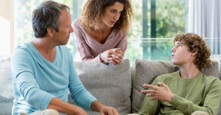 17 Tips For Parents Who Don’t Like Who Their Child Is Dating
