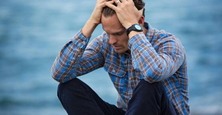 18 Habits Of People Who Grew Up With Strict Parents