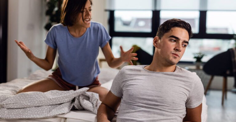 18 Revealing Phrases a Man Often Says to the Person He’s Falling Out of Love With