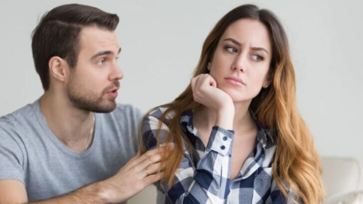 18 Signs Your Relationship Might Be More About Convenience Than Love