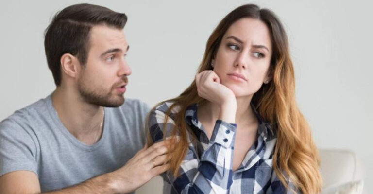 18 Signs Your Relationship Might Be More About Convenience Than Love