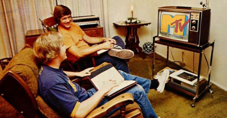 18 Signs You’re More Gen X Than You Think