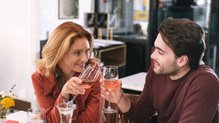 18 Unique Traits Women Show When They Fall In Love Later In Life