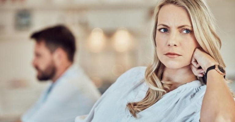 18 Ways Narcissistic Love Rewires Your Brain And How to Reset It