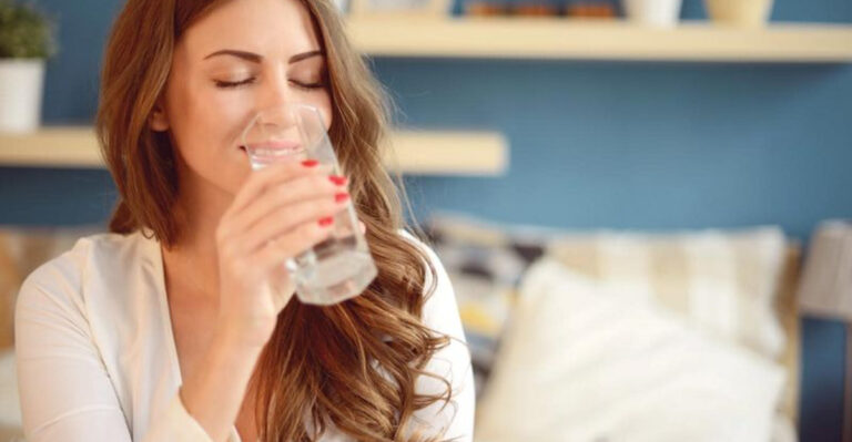 20 Daily Habits Of Women Who Take Excellent Care Of Themselves