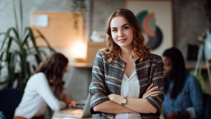 20 Ways Women Can Appear And Feel More Feminine