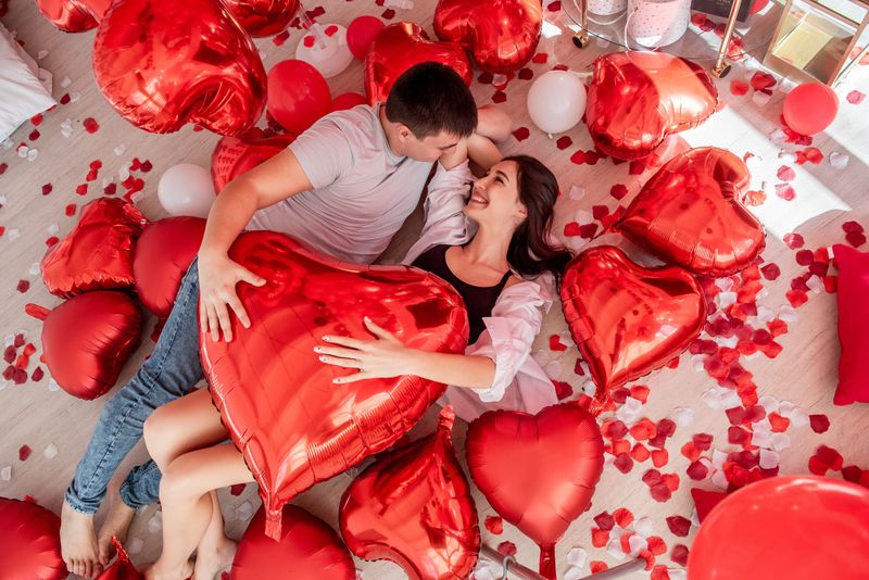 Love Bombing: The Honeymoon on Steroids