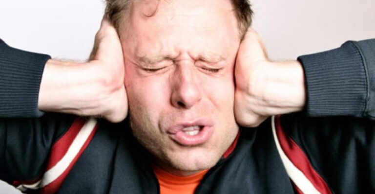 22 Lasting Traits of Adults Who Were Yelled At a Lot During Childhood