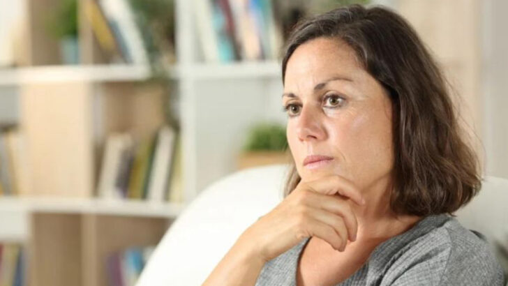30 Real Reasons People Isolate Themselves from Friends & Family as They Get Older