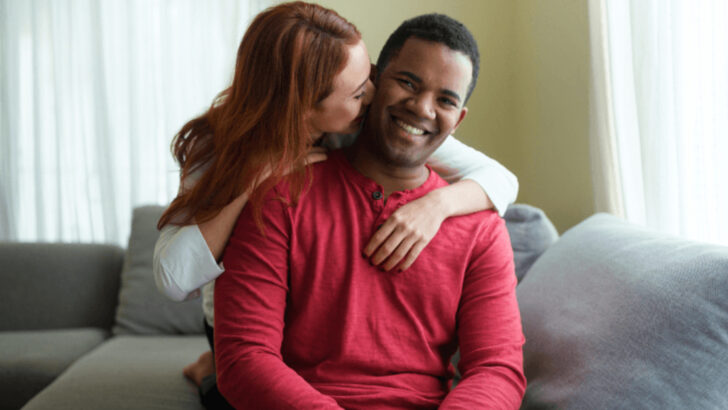 Are You A Relationship Super-Helper Or Stuck In Codependency? Here Are 18 Ways To Find It Out