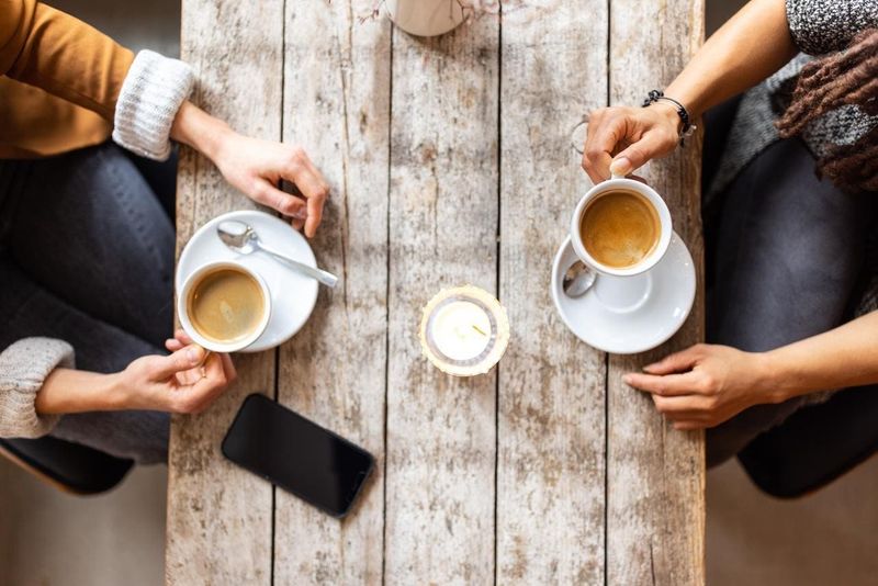 Simple Conversation Starters That Won’t Make You Cringe