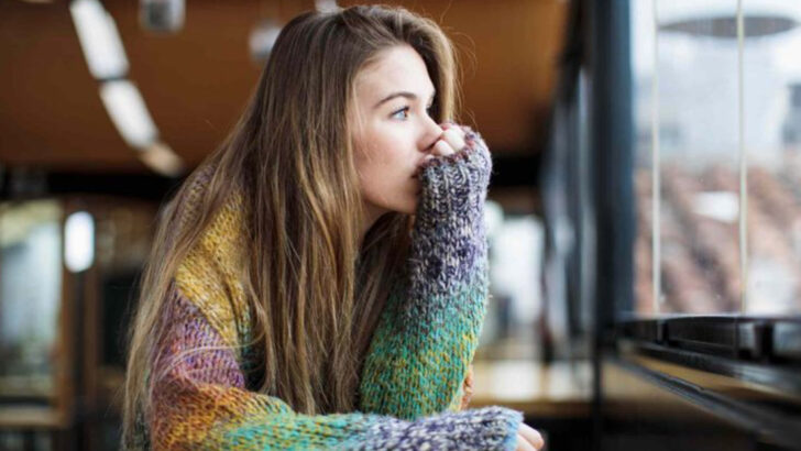 Freshly Dumped? Don’t Even THINK About Doing These 17 Things!