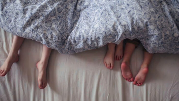 How Old Is Too Old For Co-Sleeping? 15 Signs According To Experts