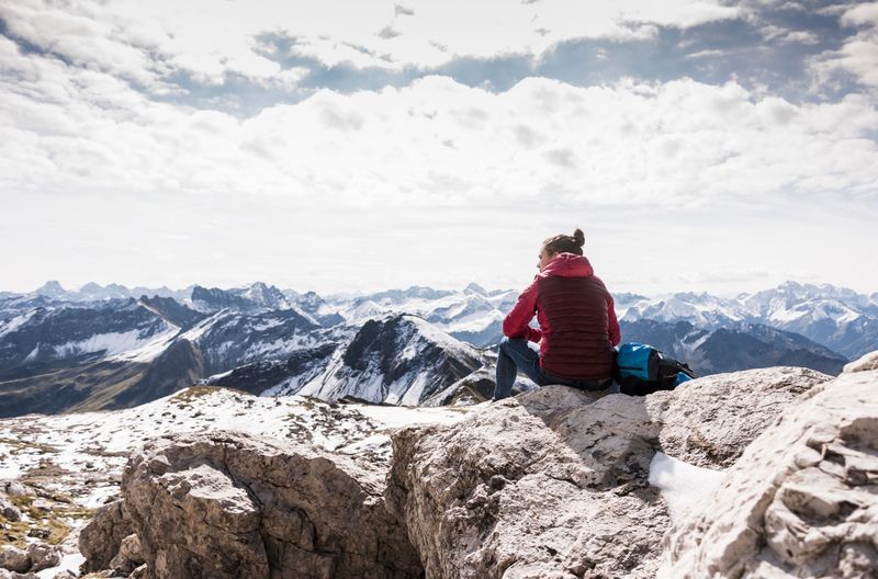 I traveled alone—and realized I’m damn good company