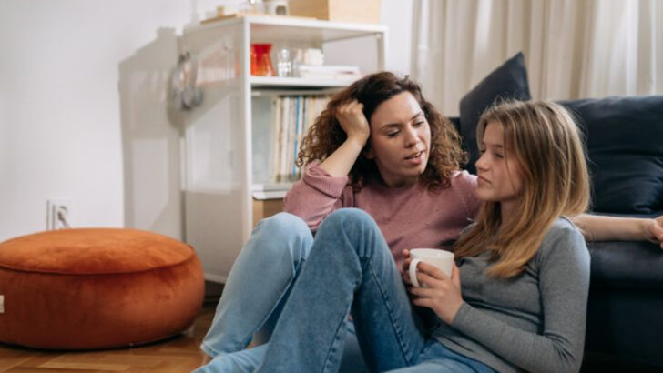 I’m a Mom of 5 — These are the 15 Reasons Why Parenting Doesn’t Get Easier as the Kids Get Older