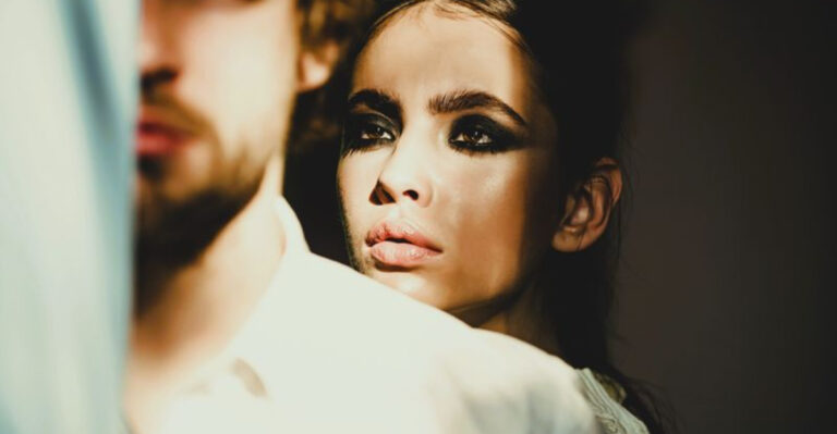 Inside A Marriage With A Selfish Man: 17 Behaviors That Drive Wives Crazy