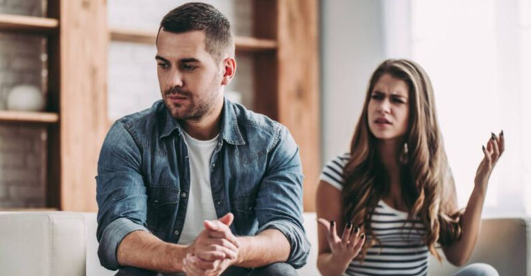 It’s Not The Big Fights—These 18 Tiny Pet Peeves Are What Ends Most Relationships