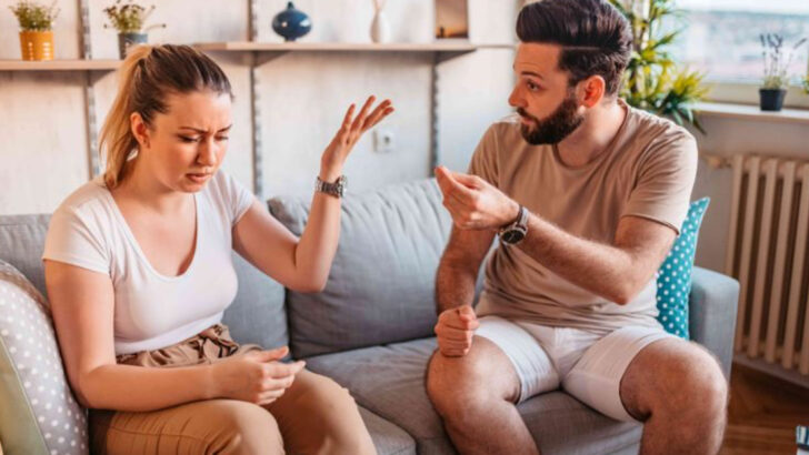 Jealousy in Love: 10 Times It’s a Sign of Affection and 10 Times It’s a Red Flag