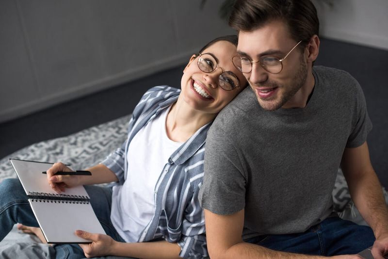 Set Clear Expectations Around Communication